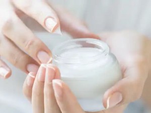 كريم اتوديرم من بيوديرما الحل الأمثل لمشاكل البشرة الجافة