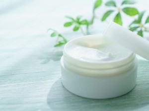 أفضل أنواع كريمات التفتيح الفوري