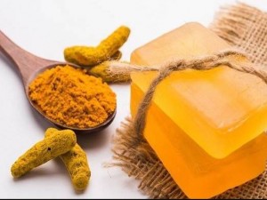 صابونة الكركم الأصلية فوائد لا حصر لها لبشرتك